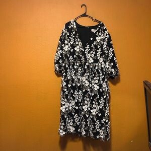 JessaKae Black and White Floral Midi Dress